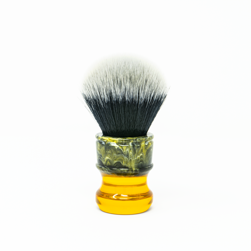 Yaqi R1730 Sagrada Familia Tuxedo Synthetic Shaving Brush